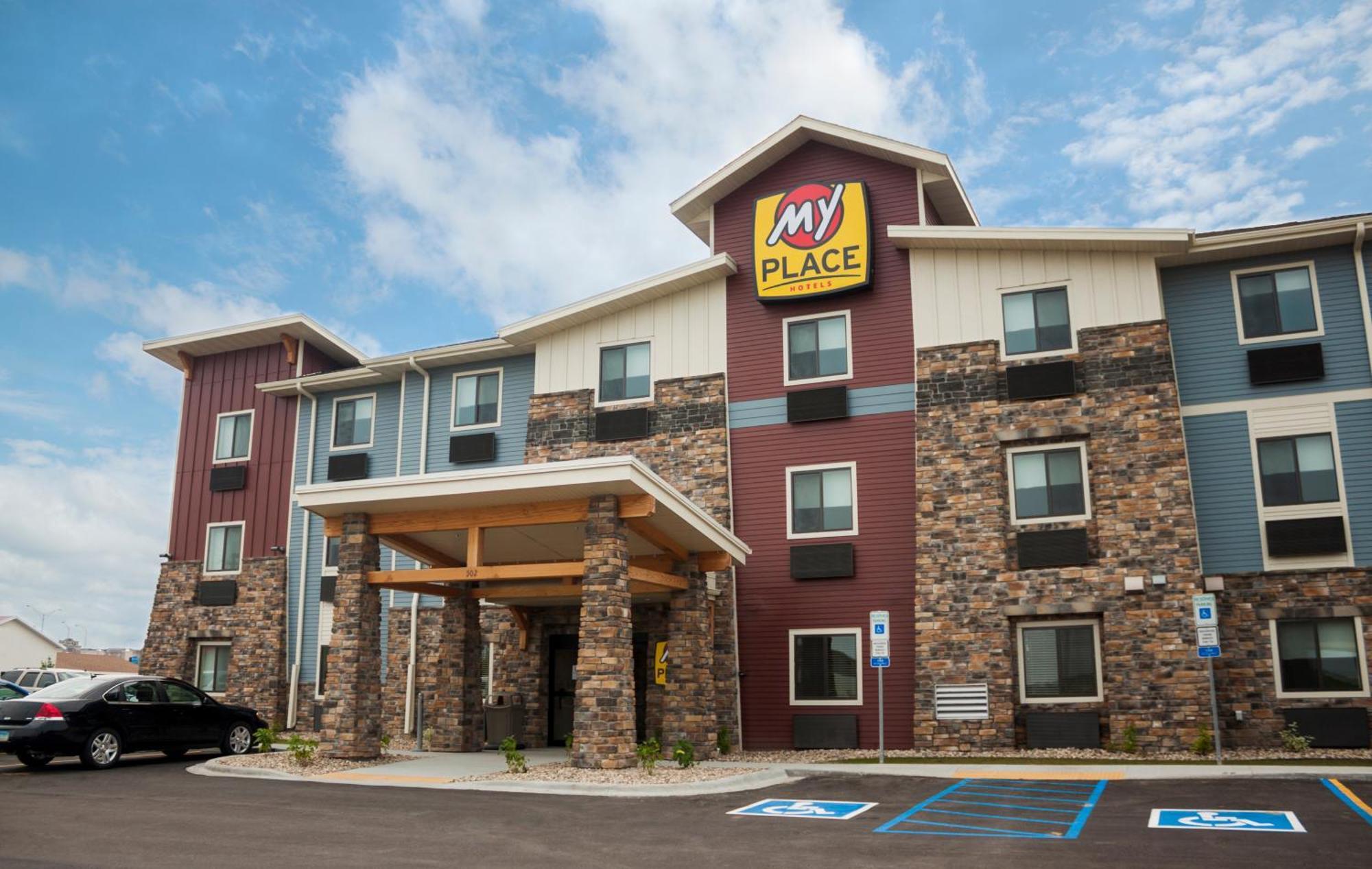 My Place Hotel-Jamestown, Nd Eksteriør billede